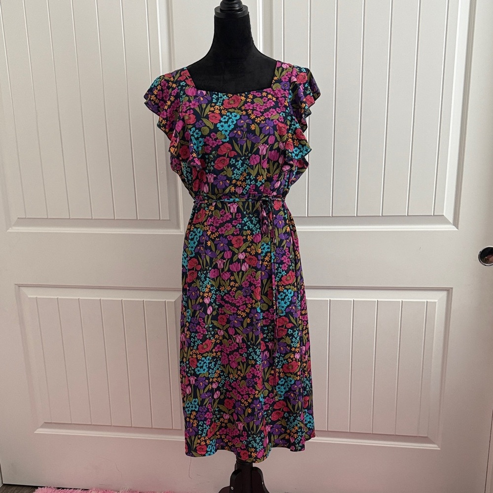 SHEIN‎ Vibrant Floral Midi Dress